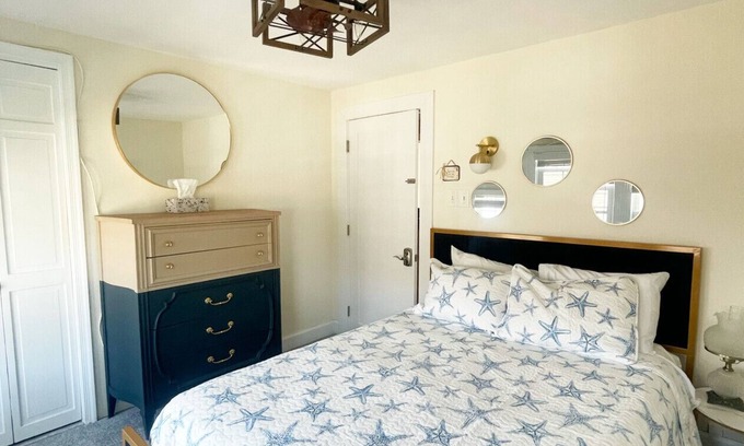 Beach Haven House | Hotel style room 300' from beach