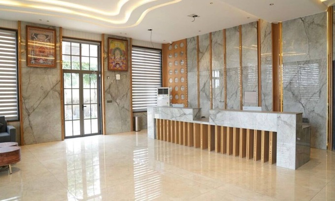 Sikar Hotel | Hotel Surbhi Grant By Gazebo