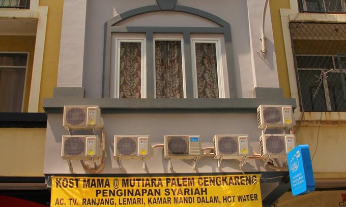 Jakarta House | Hotel Syariah Mama Cengkareng
