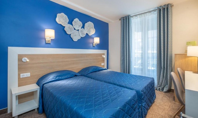 Notre-Dame-des-Champs Hotel | Hotel Terminus Montparnasse