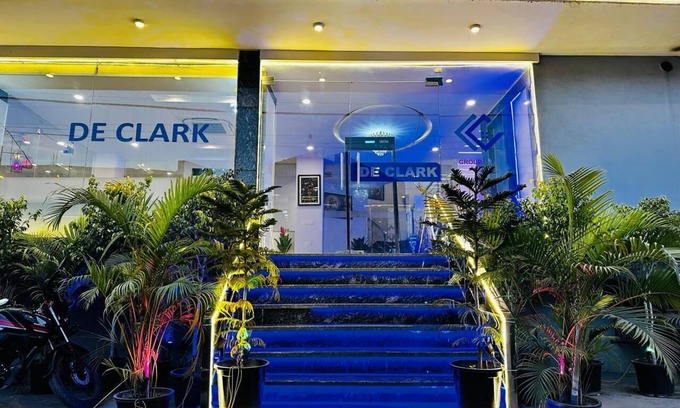 Mahipalpur Extension Bed & Breakfast | HOTEL THE CLARK