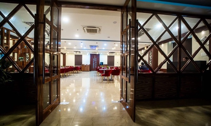 Varanasi Hotel | Hotel The Pearl