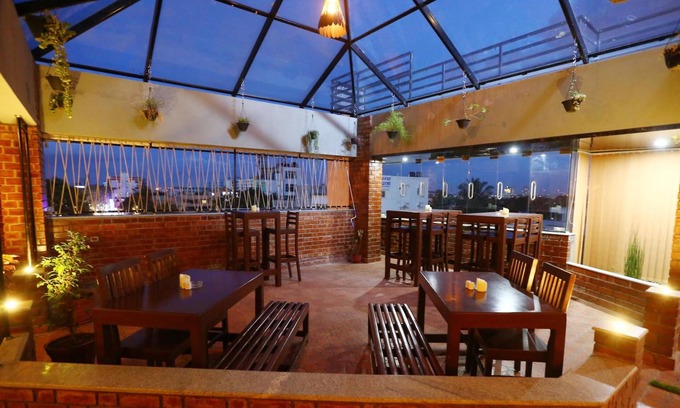 Ramamurthy Nagar Hotel | Hotel The Shack