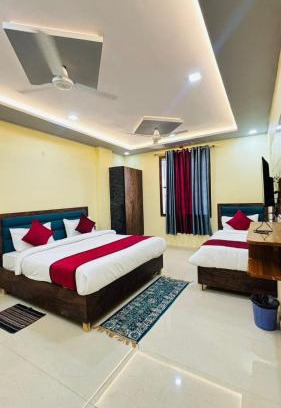 Taj Ganj Hotel | hotel Town tree palace