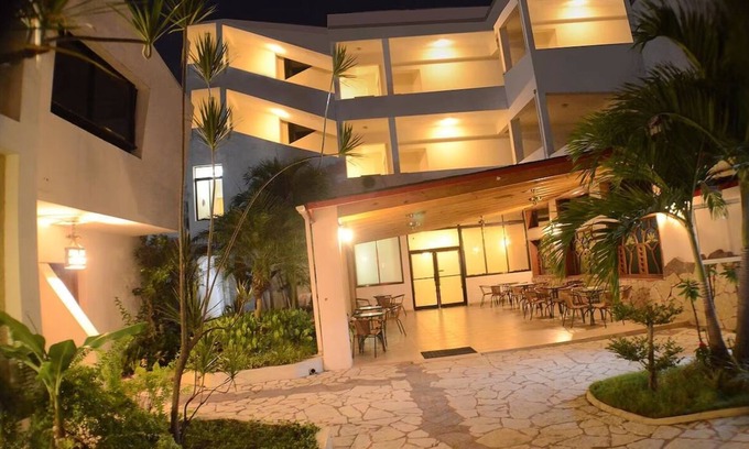 Las Americas Hotel | Hotel Tropicana Santo Domingo