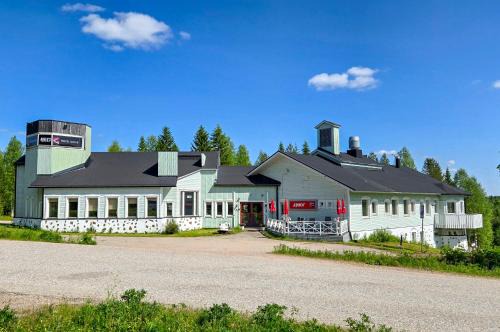 Kehys-Kainuu Hotel | Hotel Ukkis & Safaris
