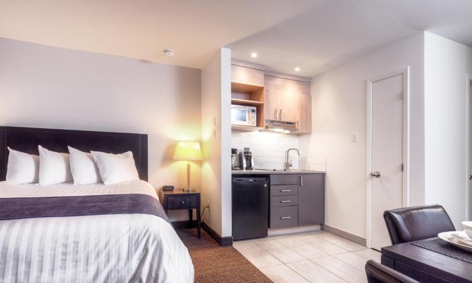 Mont-Tremblant Hotel | Hotel Vacances Tremblant