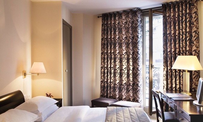 Saint-Thomas-d'Aquin Hotel | Hotel Vaneau Saint Germain