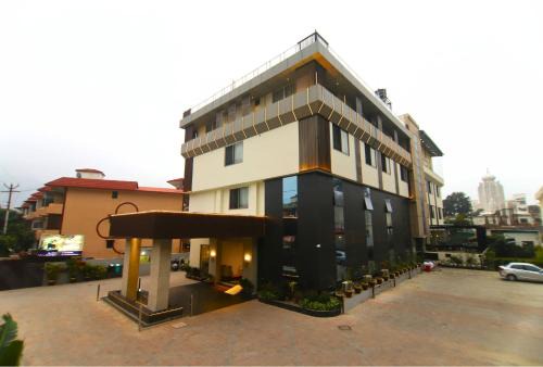 Rishikesh Hotel | Hotel Vasundhara Palace