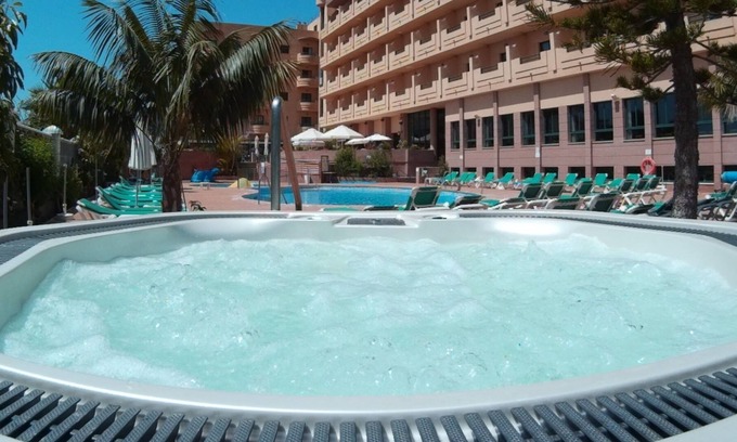 Almunecar Hotel | Hotel Victoria Playa