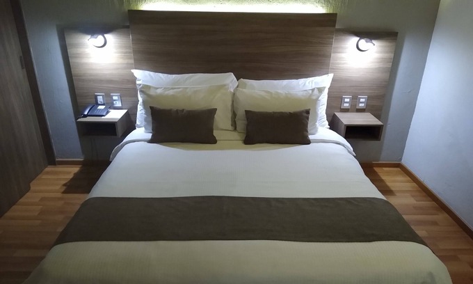 Zona Expo Hotel | Hotel Villa Del Sol
