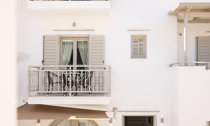 Old Town Naxos Apartment | Hotel Villa Flora