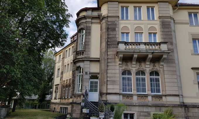 Seevorstadt-Ost/Grosser Garten Hotel | Hotel Villa Lalee