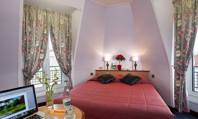 Quartier du Petit-Montrouge Hotel | Hotel Virgina