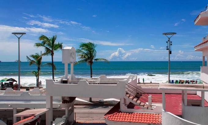 Mazatlan Hotel | Hotel Vistamar