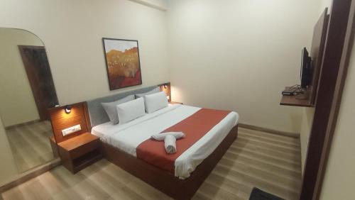 Indore House | Hotel WD Grand Stays