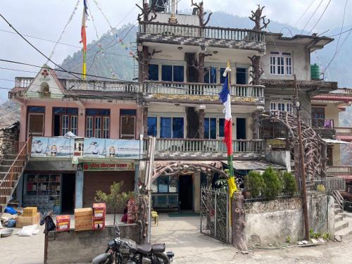 Gosainkund Hotel | Hotel white palace