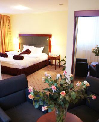 Pyrzowice Hotel | Hotel Wilga by Katowice Airport