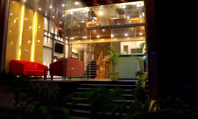 Azamgarh Hotel | Hotel Yellowroots
