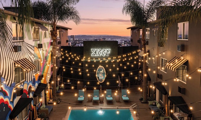 West Hollywood Hotel | Hotel Ziggy on Sunset