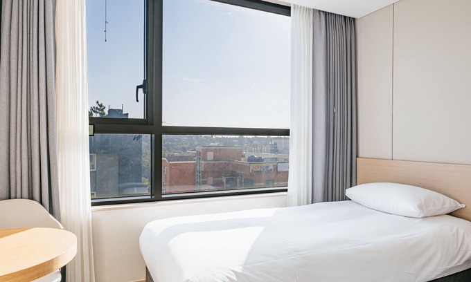 Seogwipo City Hotel | Hotel ZINC