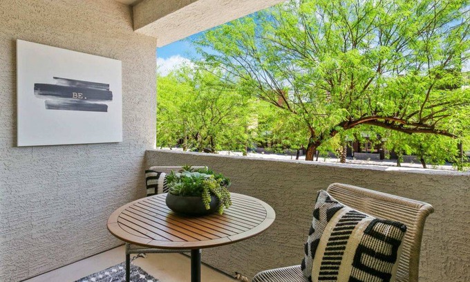 Glendale Sports and Entertainment District Hotel | Hotel ∙ Zone Westgate Ideal 2BR Condo w Gym & Pool for Family Vacations