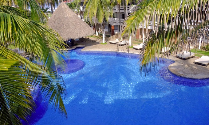 Boulevard Barra Vieja Hotel | Hotele Diamante Y Club de Playa