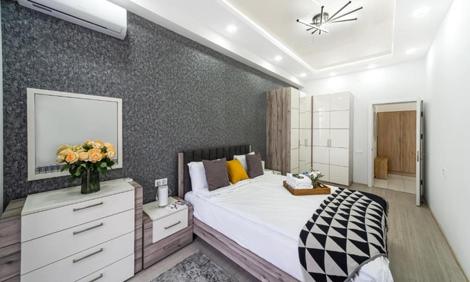 Kentron Apartment | hotelise I Chelsea Apartment