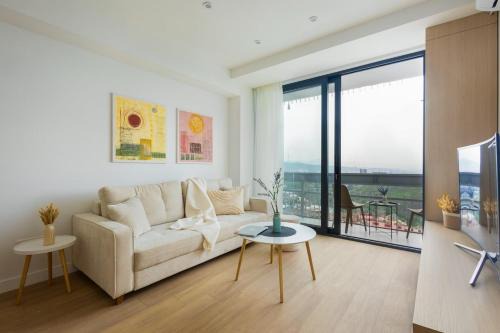 Arabkir Apartment | hotelise l Pastel Apartment