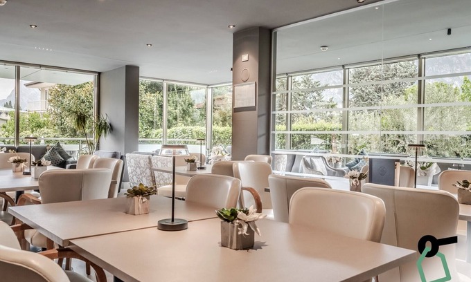 Torbole sul Garda Hotel | Hotiday Room Collection - Torbole