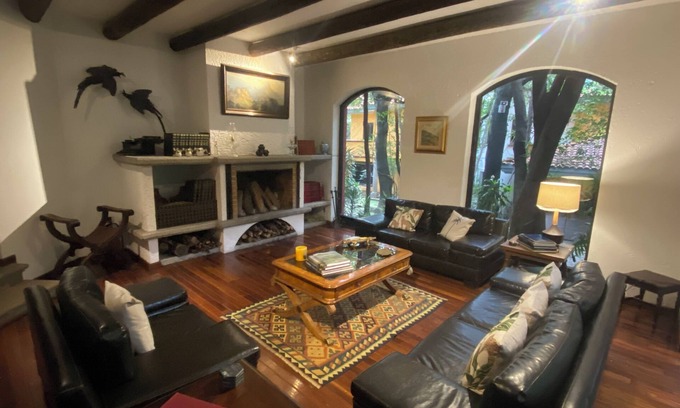 Puebla Villa | House among trees.