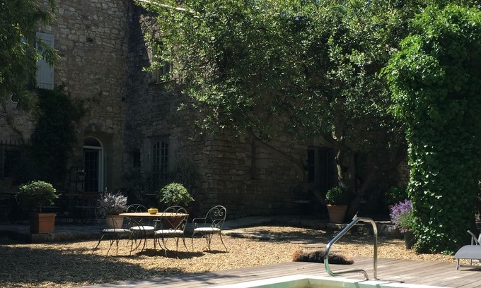 Arpaillargues-et-Aureillac House | House 18s, 12/15 pers Pool