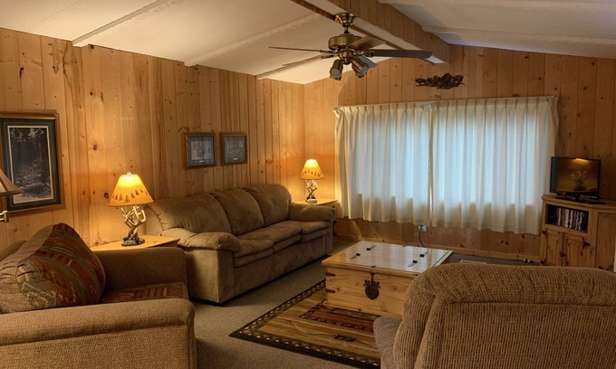 Nemo House | House 2 on Boxelder Creek in Nemo