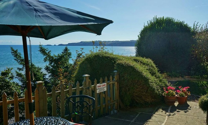Wiseman's Bridge House | House ∙ 3 bedrooms ∙ 6 guests