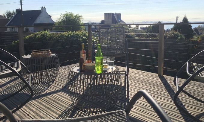 Berven House | House 3 minutes walk from shops and beaches