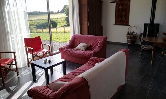 Angoisse House | House 6 persons near lake Rouffiac