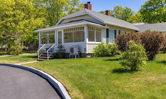 Hulls Cove House | House Acadia at Gallagher's Travels