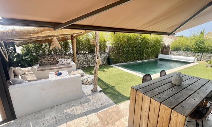 Carpentras House | House at the foot of the Ventoux
