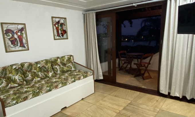 Albatroz House | House