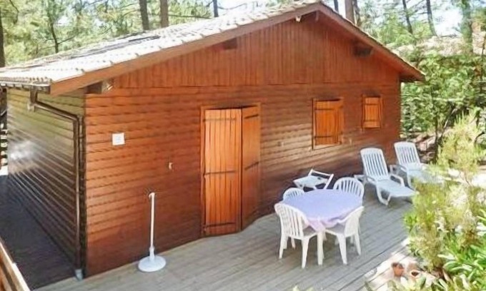 Maubuisson Ski Chalet | House - Chalet in a pine forest, sleeps 6, 2 bedrooms, fully equipped