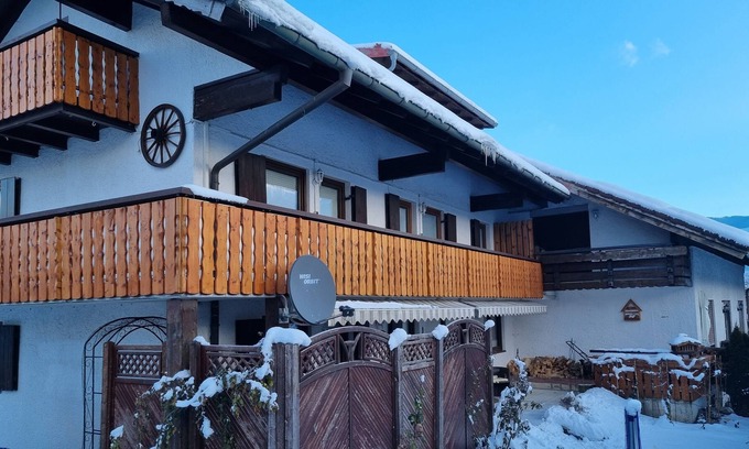 Verwaltungsgemeinschaft Hornergruppe House | House