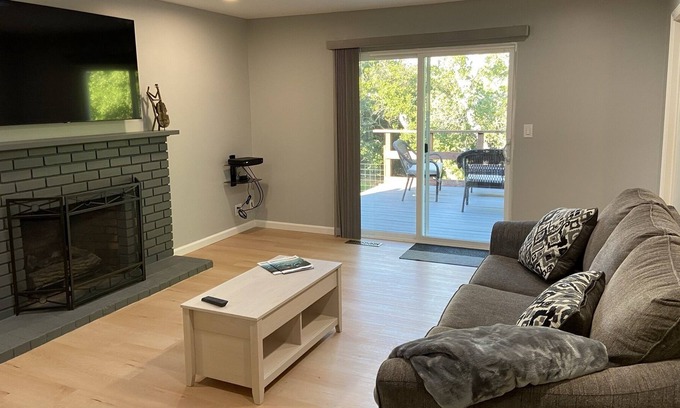 Live Oak House | House, deck, beaches