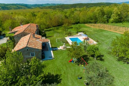 Krsan House | House Dorino