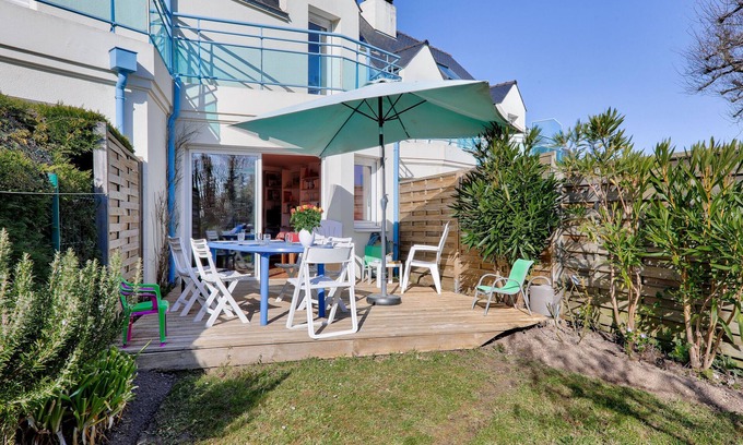 Sarzeau Ski Chalet | House for 5 with a garden, 300m from the beach