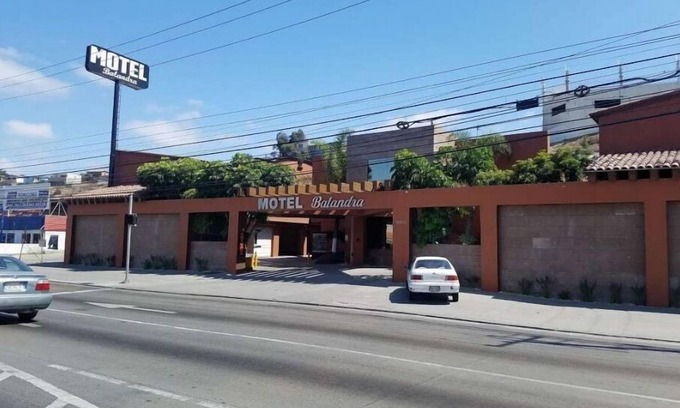 Playas De Tijuana House | House for rent Minimum Night Stay 30 days