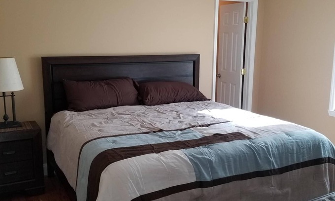Paw Creek House | House for Rent