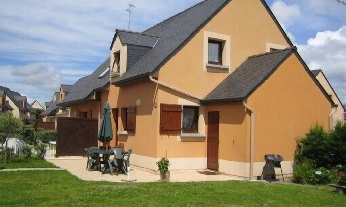 Guidel-Plages House | House in a charming residence with pool 300 m from the sea