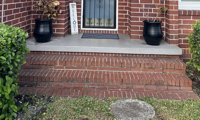 Avondale House | House in Historic Avondale