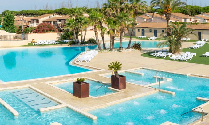 Portiragnes-Plage House | House in Les Tamaris Domain