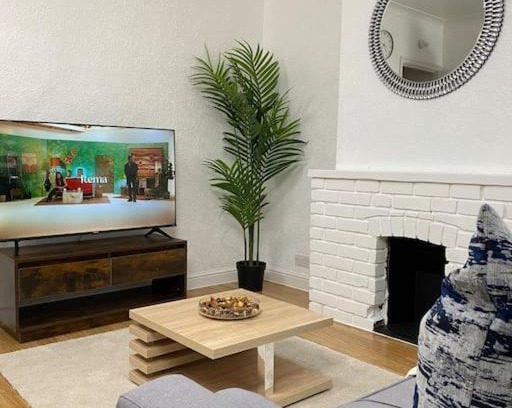 Gillingham Apartment | House in Medway